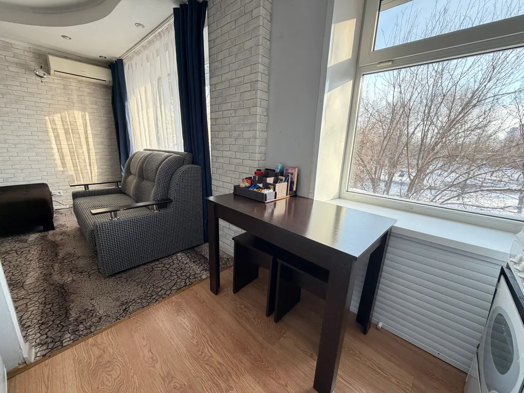 Квартира с заселением 24/7. Балкон для курения.