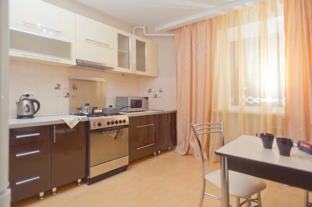 Двухкомнатная квартира с изолированными комнатами в центре города