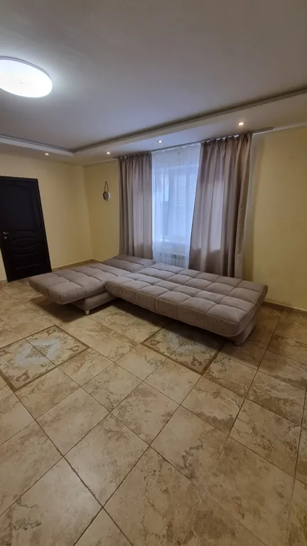 Домик рядом с центром города