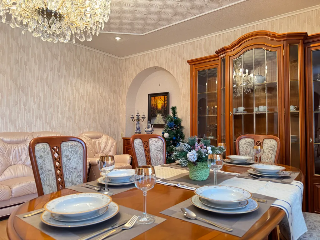 3х-комн, Купеческая роскошь на Набережной, исторический центр