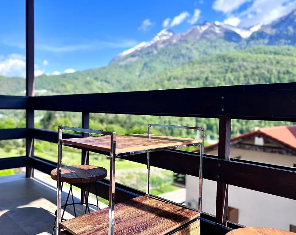 Апартамент Loft с видом на горы