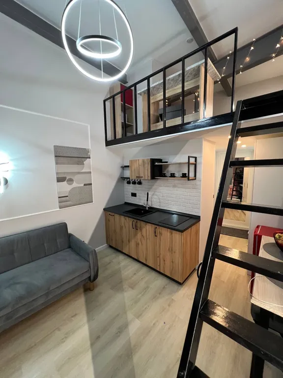 Квартира Апартаменты Loft Secret Shades в 8 минутах на метро от самого центра — Москва