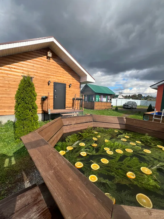 Коттедж рядом с озером