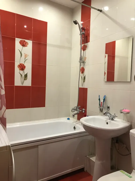 Квартира Квартира 1комн возле Планеты с деревянным балконом — Красноярск