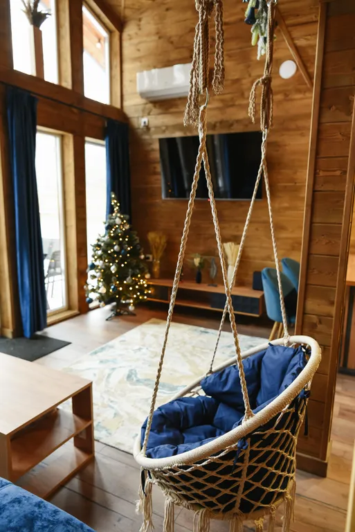 Синий домик