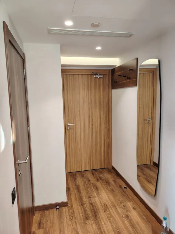 Премиальная студия на первой линии 3121