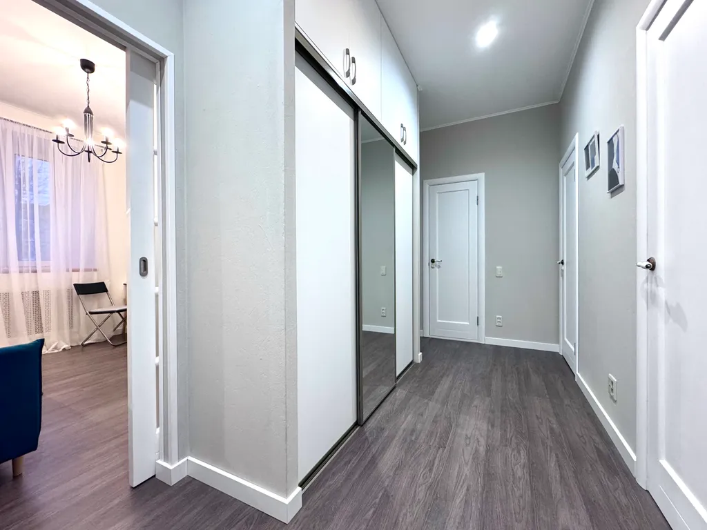 Центр, 3 комнаты, отличный ремонт! Удобные спальные места.