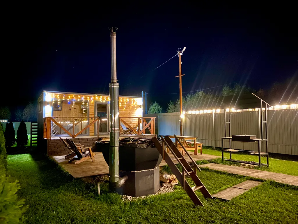 Дом около горьковского моря