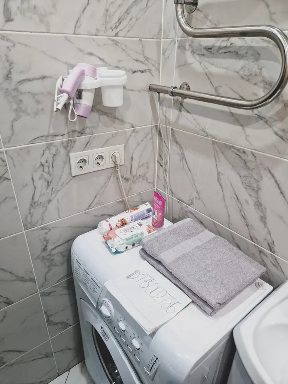 Уютная, светлая студия у станции