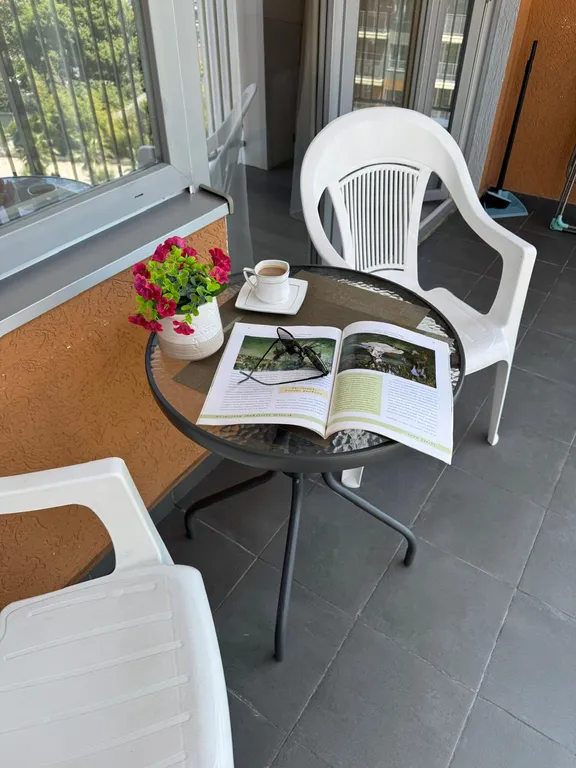 Студия с видом на море