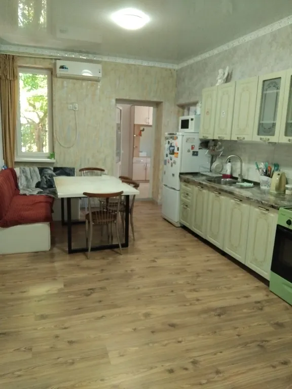 Коттедж 4-комнатный Дом — аренда посуточно в Витязево