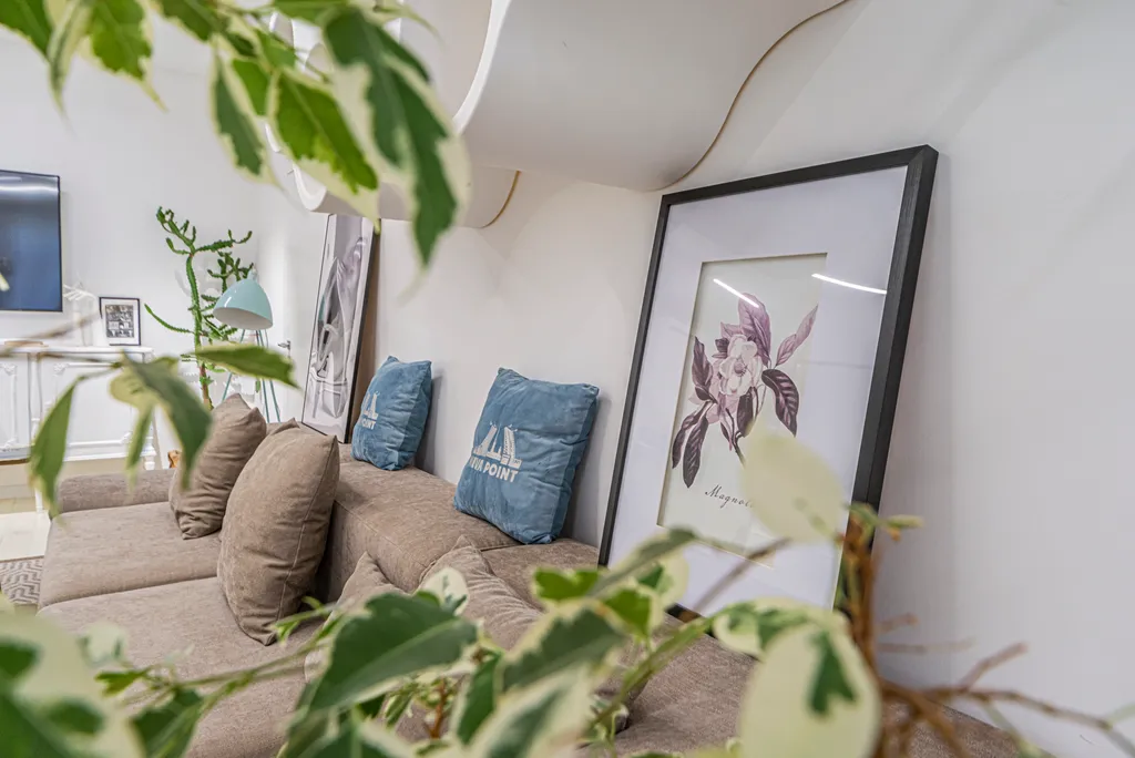 Квартира Белоснежные апартаменты в центре на набережной Невы — Санкт-Петербург