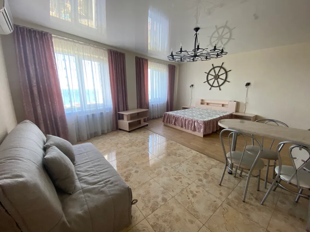 Квартира Квартира на первой береговой линии в центре города, с видом на море — Анапа