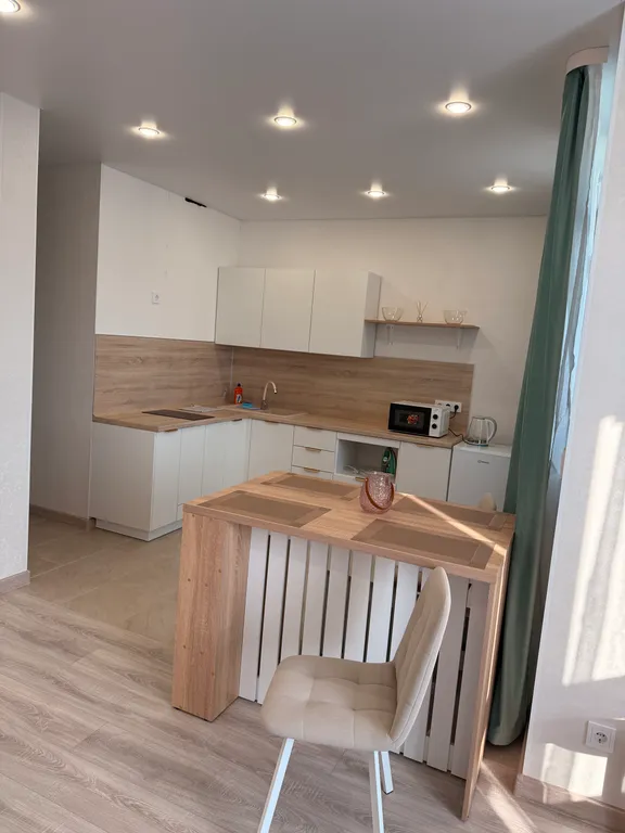 Новая квартира в новом ЖК в центре города с живописными видами из окна