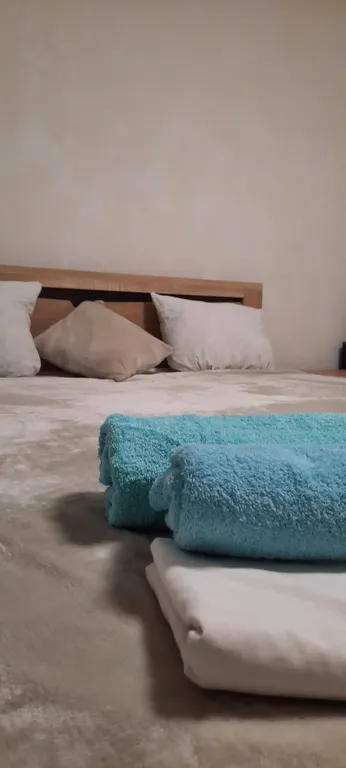 Квартира Комната с балконом, отдельный вход со двора бассейн — Кучугуры