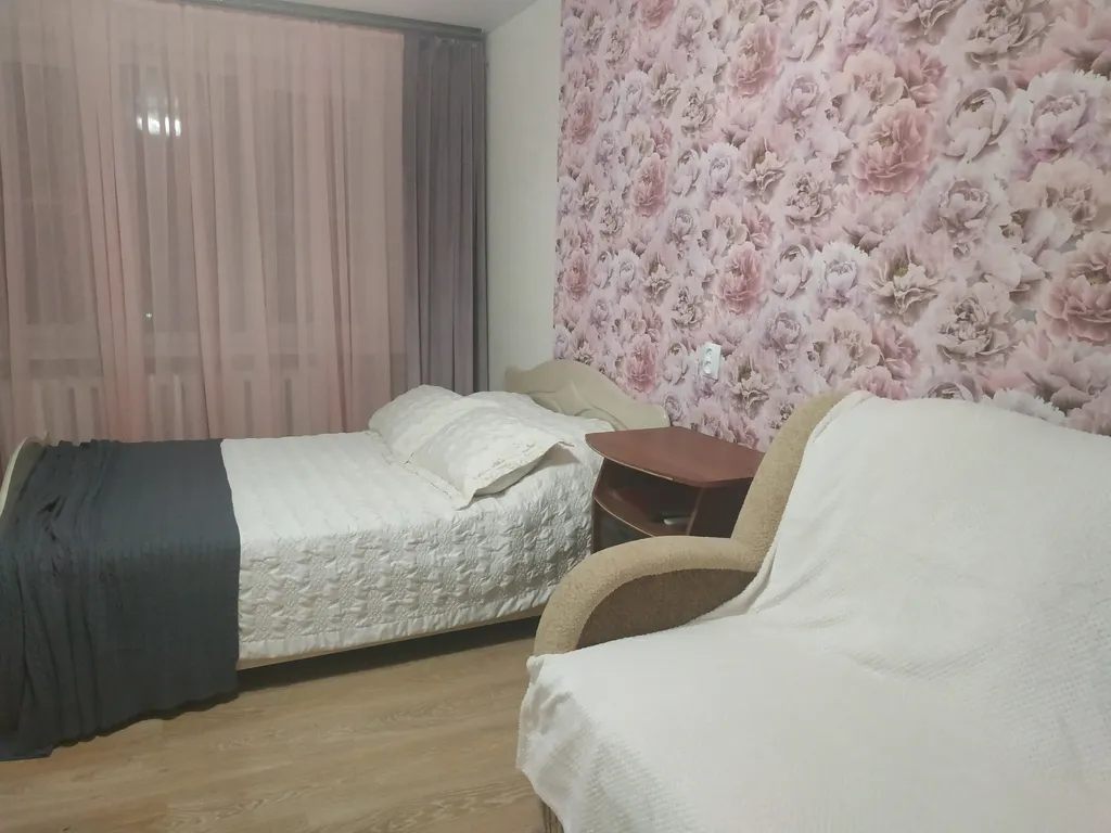 Двухкомнатная квартира в тихом центре