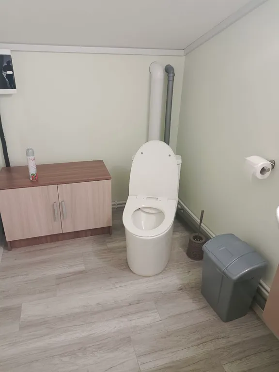 Уютный дом с русской баней на пруду у леса