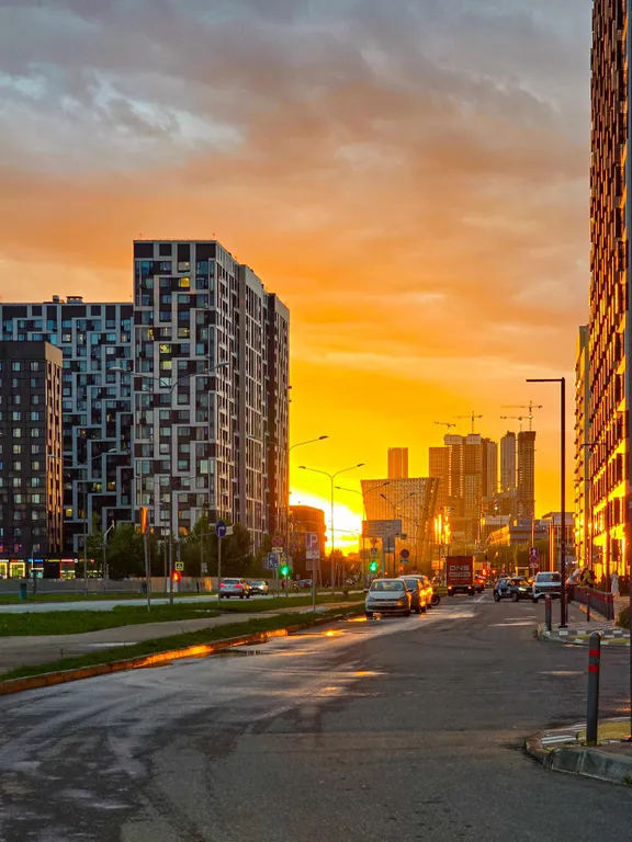 Светлая студия у метро Спартак на 22 этаже с красивым видом на реку Москву