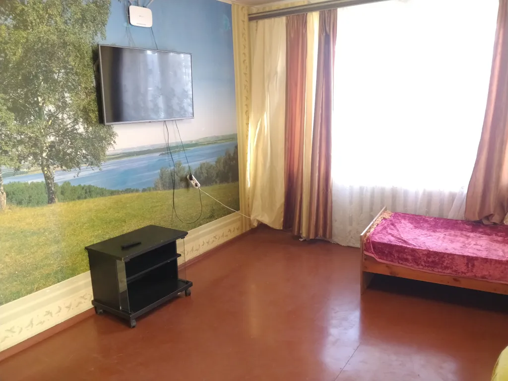 3-комнатная квартира с огромной кухней