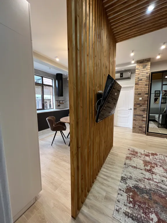 Стильная 3-комнатная квартира с видом на горы