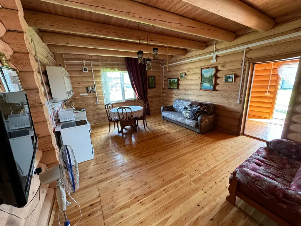 Усадьба Гусли, Кедр