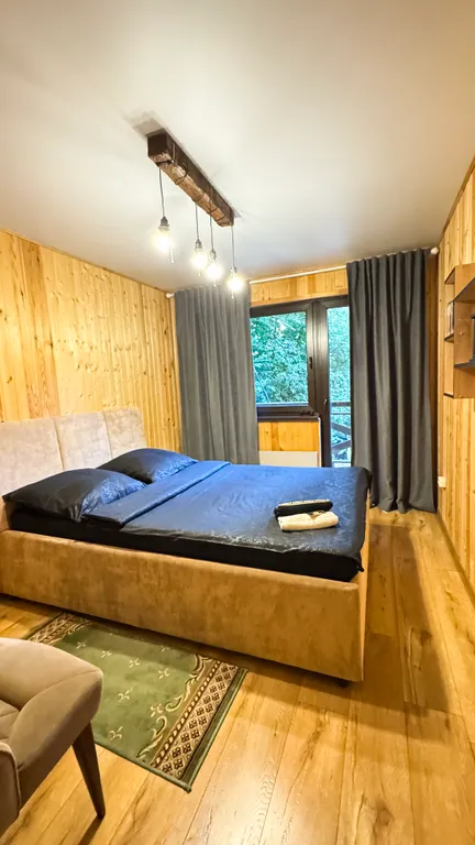 Четырехместный номер с видом на горы