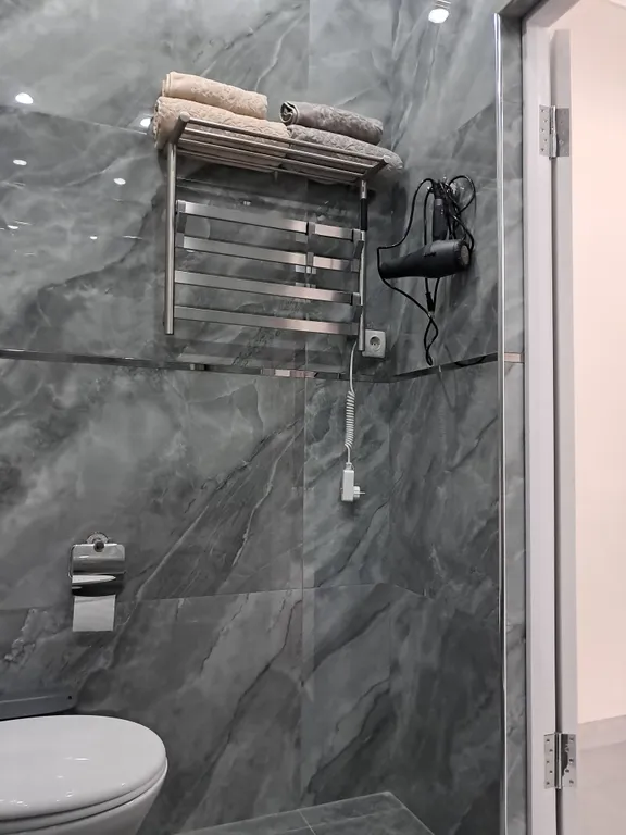 Коттедж Дом в уютном, тихом, озеленёном дворике, есть все необходимое — Махачкала