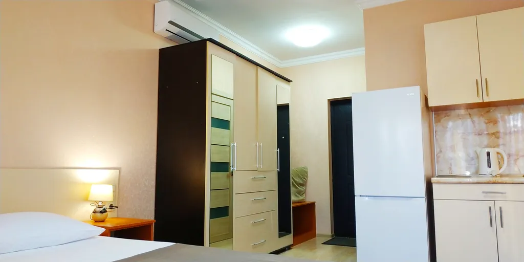 Судия в 600 метрах от моря в центре Адлера