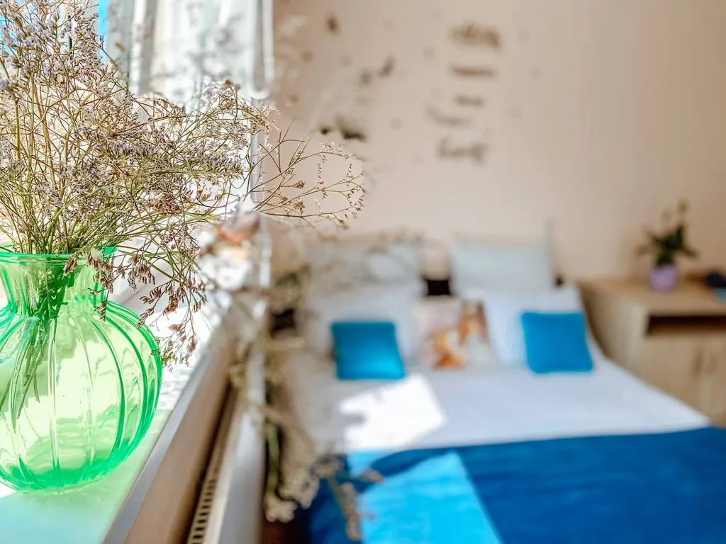 Квартира Квартира в стиле Антуан де Сент-Экзюпери, сказка Маленький принц — Севастополь