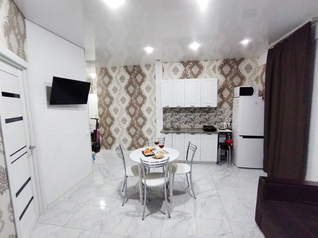 Квартира Квартира Евродвушка Мандарин — Сириус