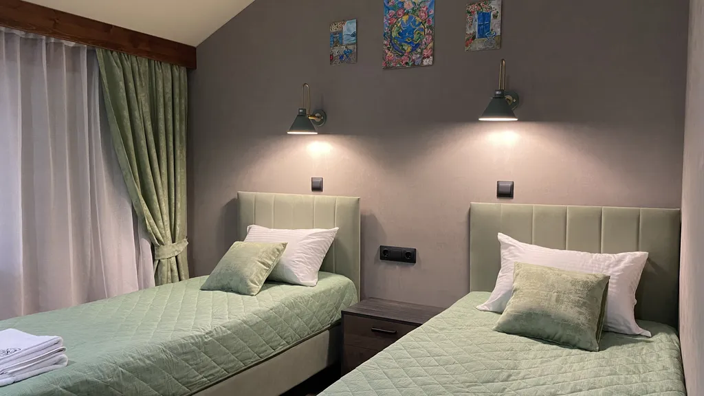 Уютные апартаменты с двумя односпальными кроватями