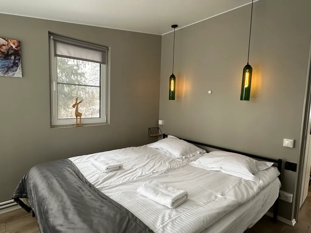 Коттедж Домик Хирви уютный коттедж на отдельном участке с вековыми деревьями — Москва