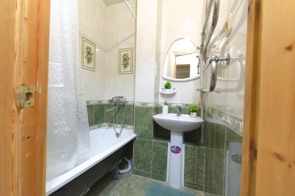 Просторная 2 ком. квартира в центре Нальчика у Атажукинского парка