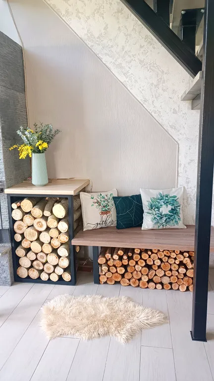 Большой уютный дом с камином