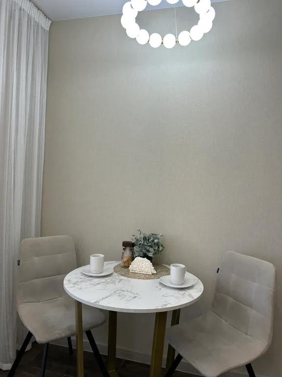 Апартаменты с шикарным ремонтом и удобным расположением