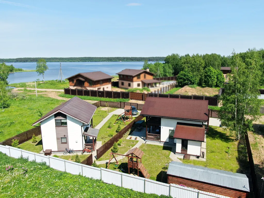 На берегу Волги River Houses