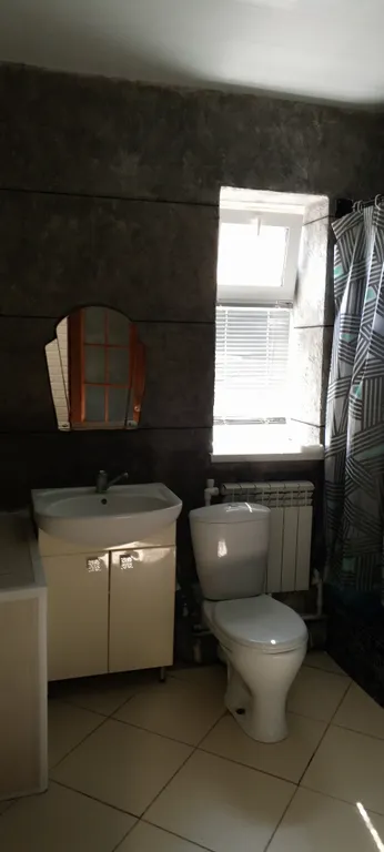 Двухэтажный частный дом в центре города