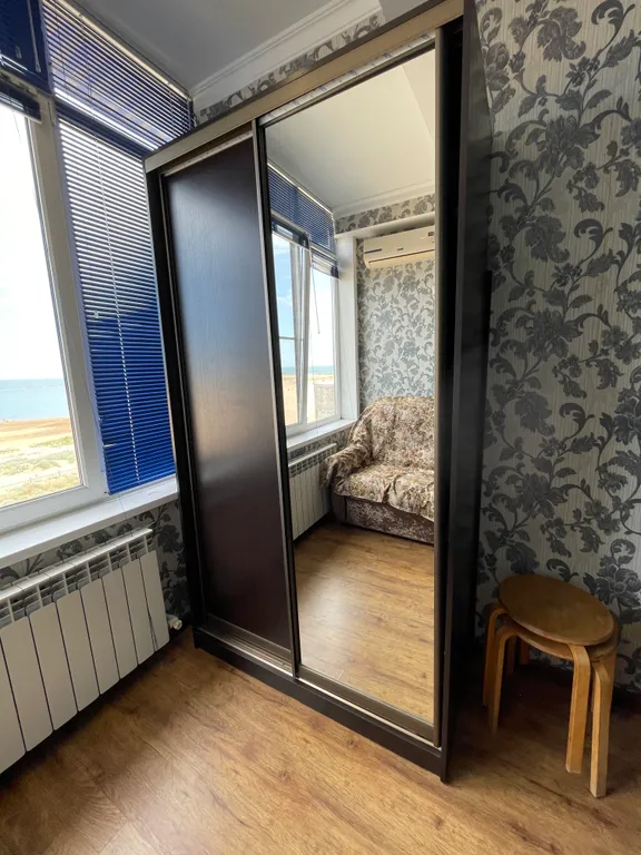 Студия с видом на море