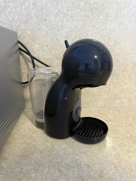 Уютная студия в терракотовом цвете на берегу моря, первая линия