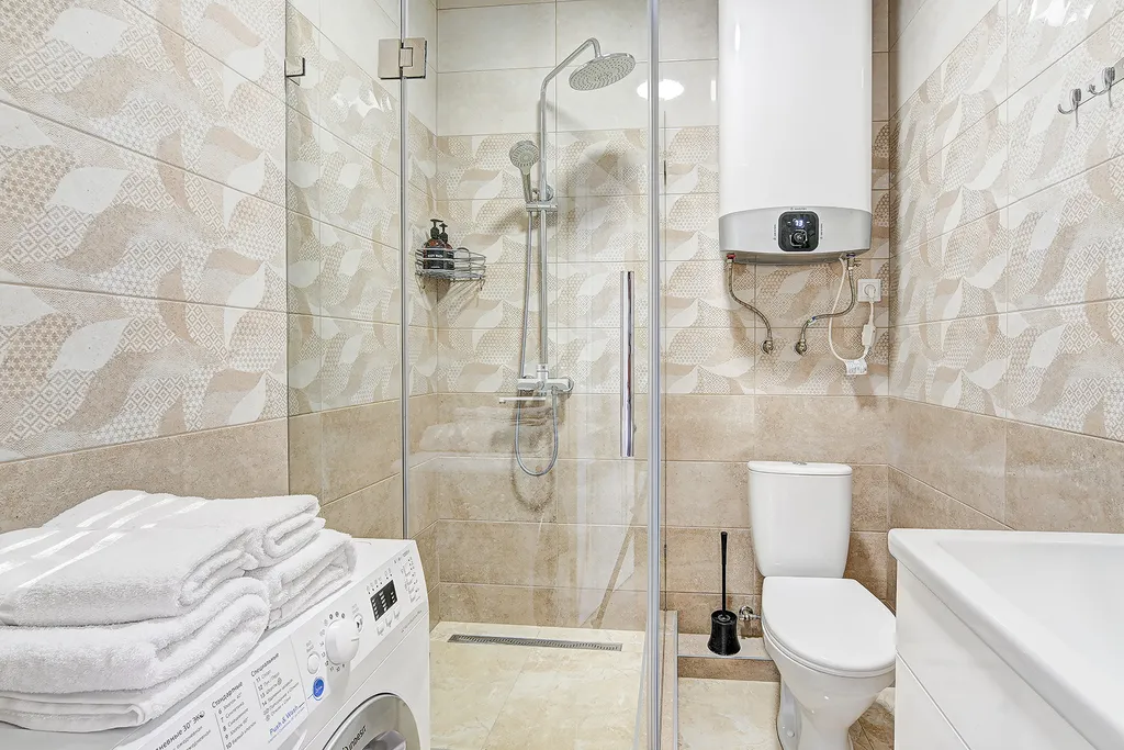 Студия МореСолнцеАпарт в ЖК Касабланка с балконом и видом на море