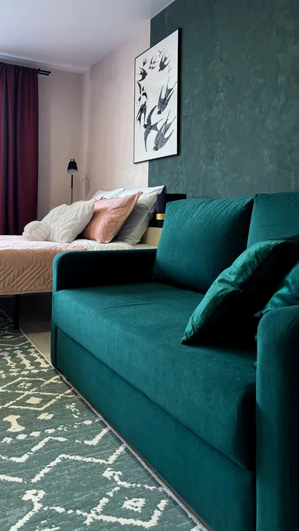 Большая светлая студия с дизайнерским ремонтом рядом с аэропортом