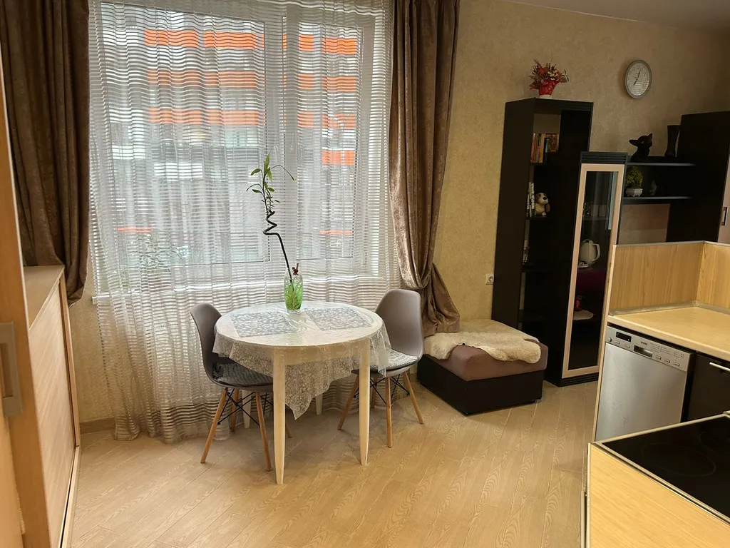 Уютная студия в центре с дизайнерским ремонтом и удобной кроватью