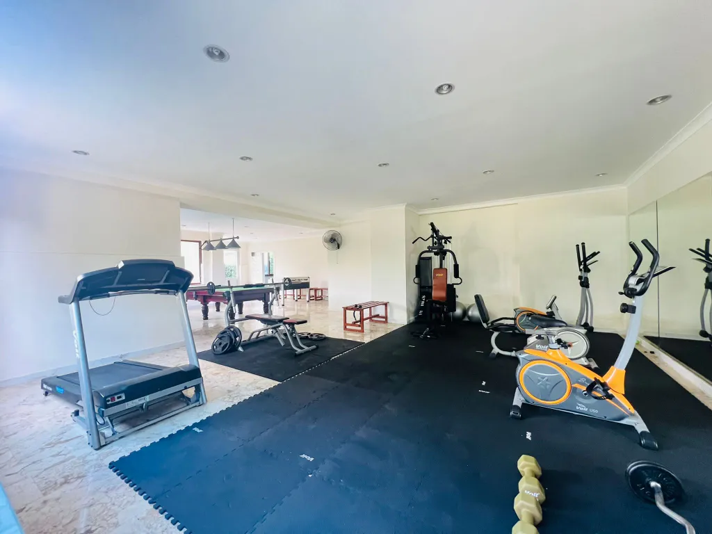 Квартира 2+1 в комплексена первой линии у моря