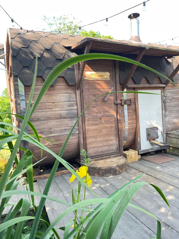 Домик у леса