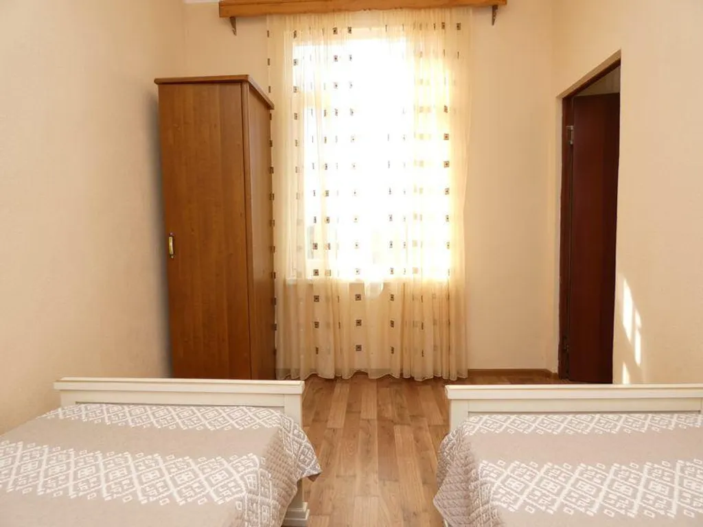 Просторный дом у моря