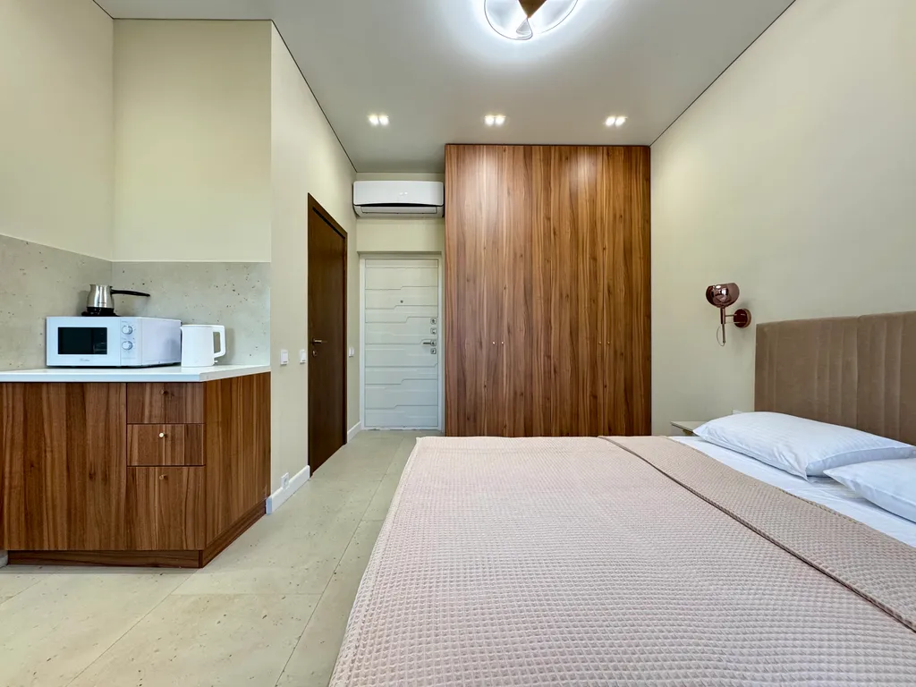 Комфорт с видом на горы и балконом