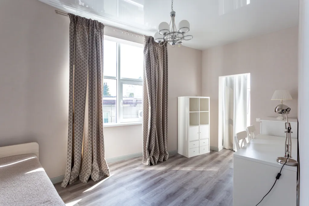 Шикарная квартира с тремя изолированными спальнями и двумя санузлами