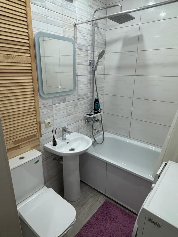 Квартира Квартира Уютная студия в центре города в тихом зелёном дворе — Ярославль