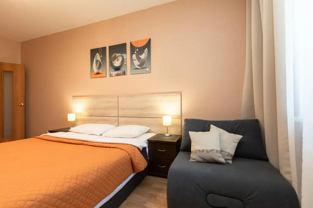 Квартира Уютная квартира у ТЦ Мегаполис рядом с метро — Екатеринбург