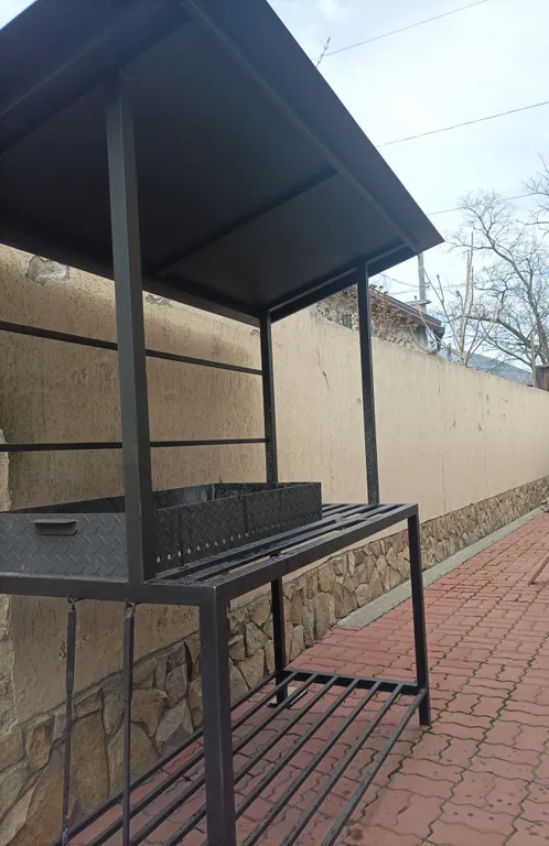 Дом на Комарова.